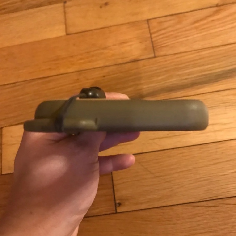 iPhone 7 - Picture 3 of 7